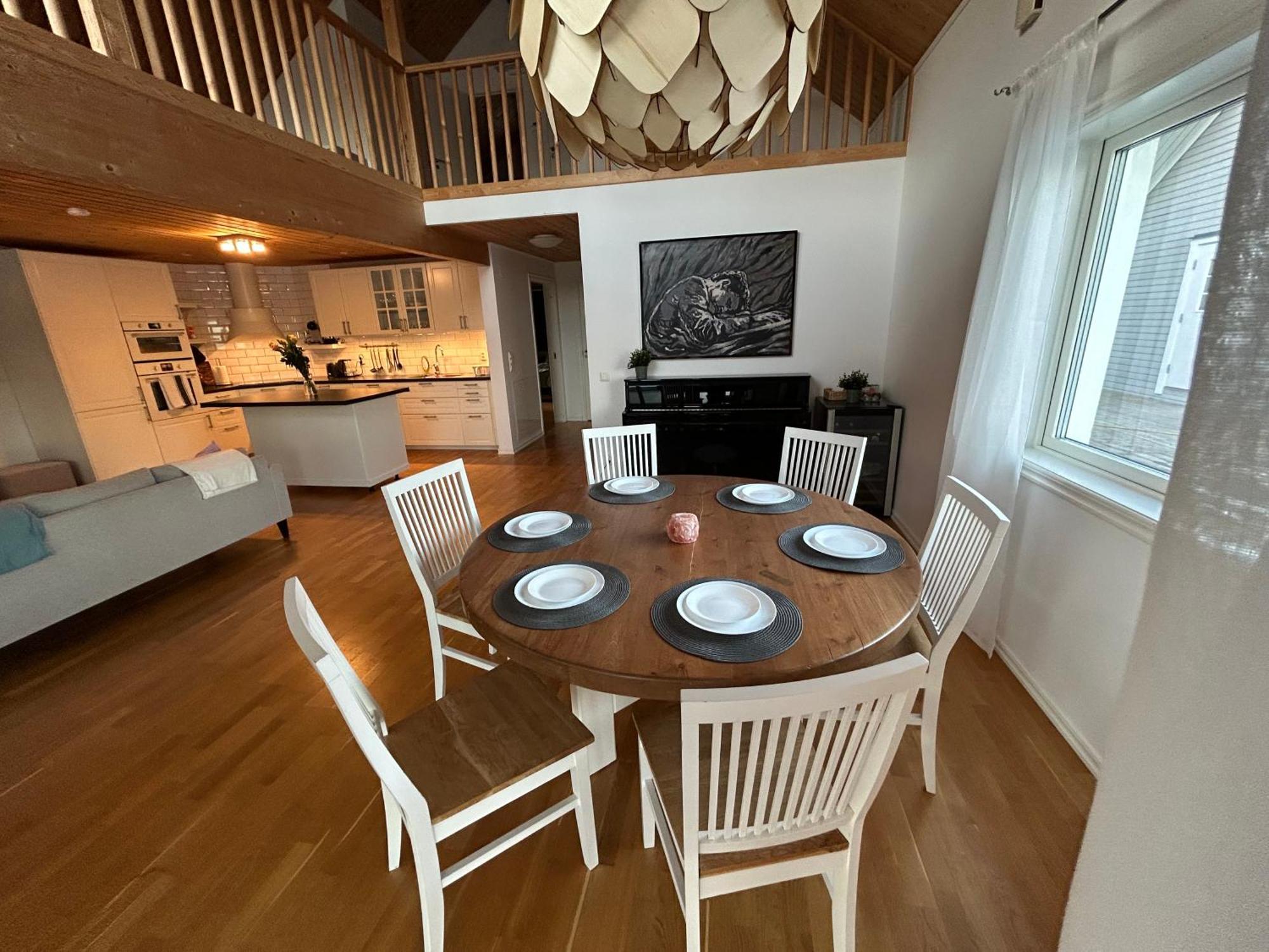 Sjoeviken Villa *